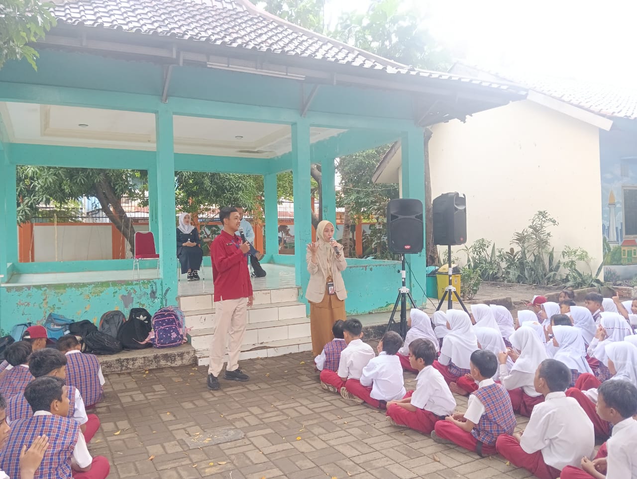 Roadshow Workshop Membaca Di SDN Jatinegara 15